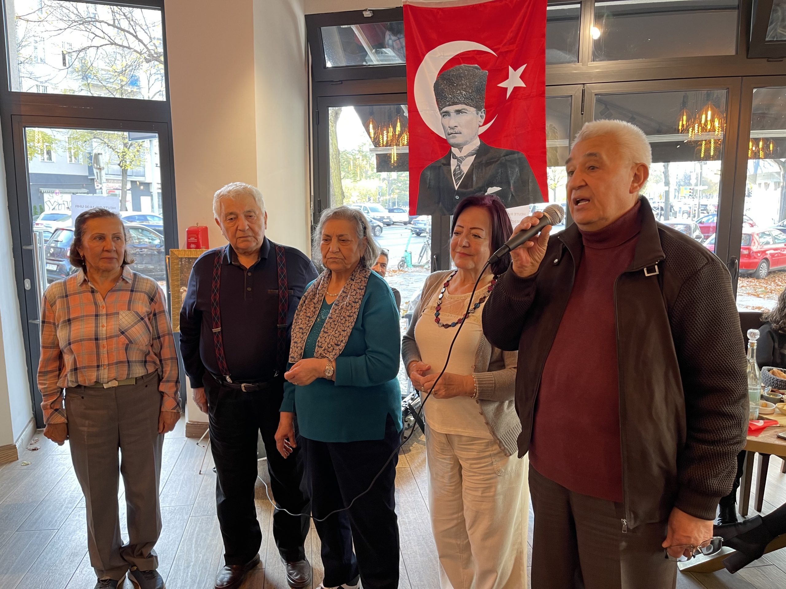 BETAK, Cumhuriyet`in 98. ve Almanya`ya göçün 60. Yılını kutladı