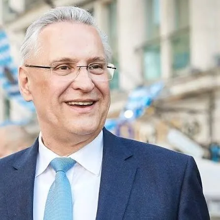 Taner Tüzün