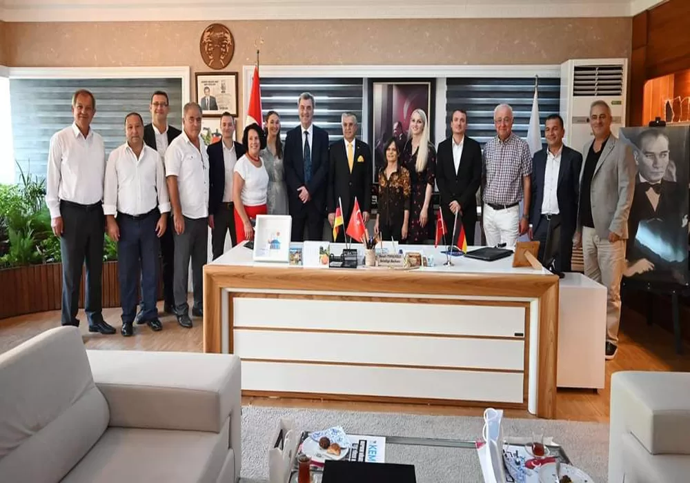 Kemer-Schwabach kardeşliği 25 yaşında