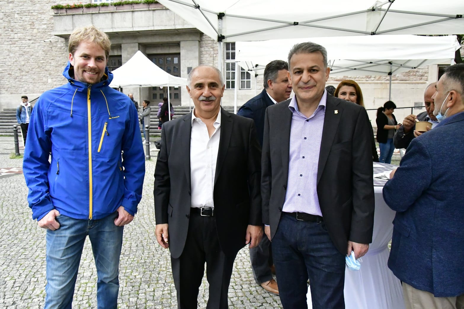 Berlin’de Sivaslı Canlar’dan Aşure