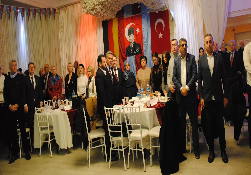 Hamburg’da Karadeniz Rüzgârı Esti