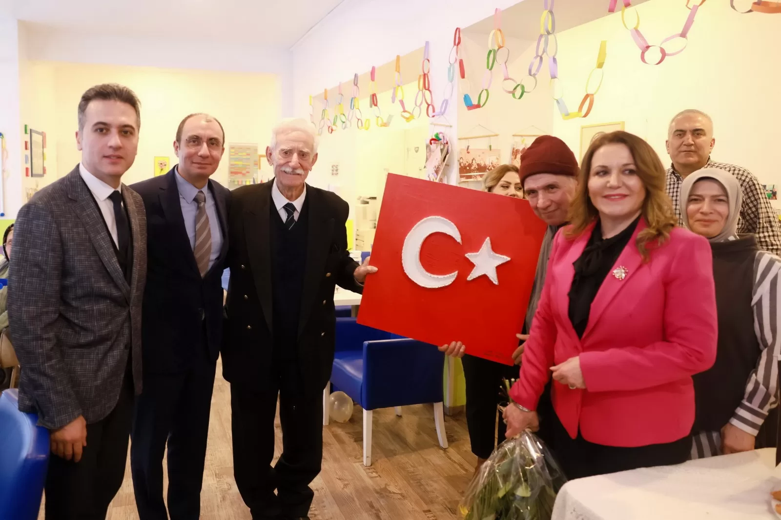 Başkonsolos Şanlı CAN VİTAL Gündüz Bakım Evi’ni ziyaret etti
