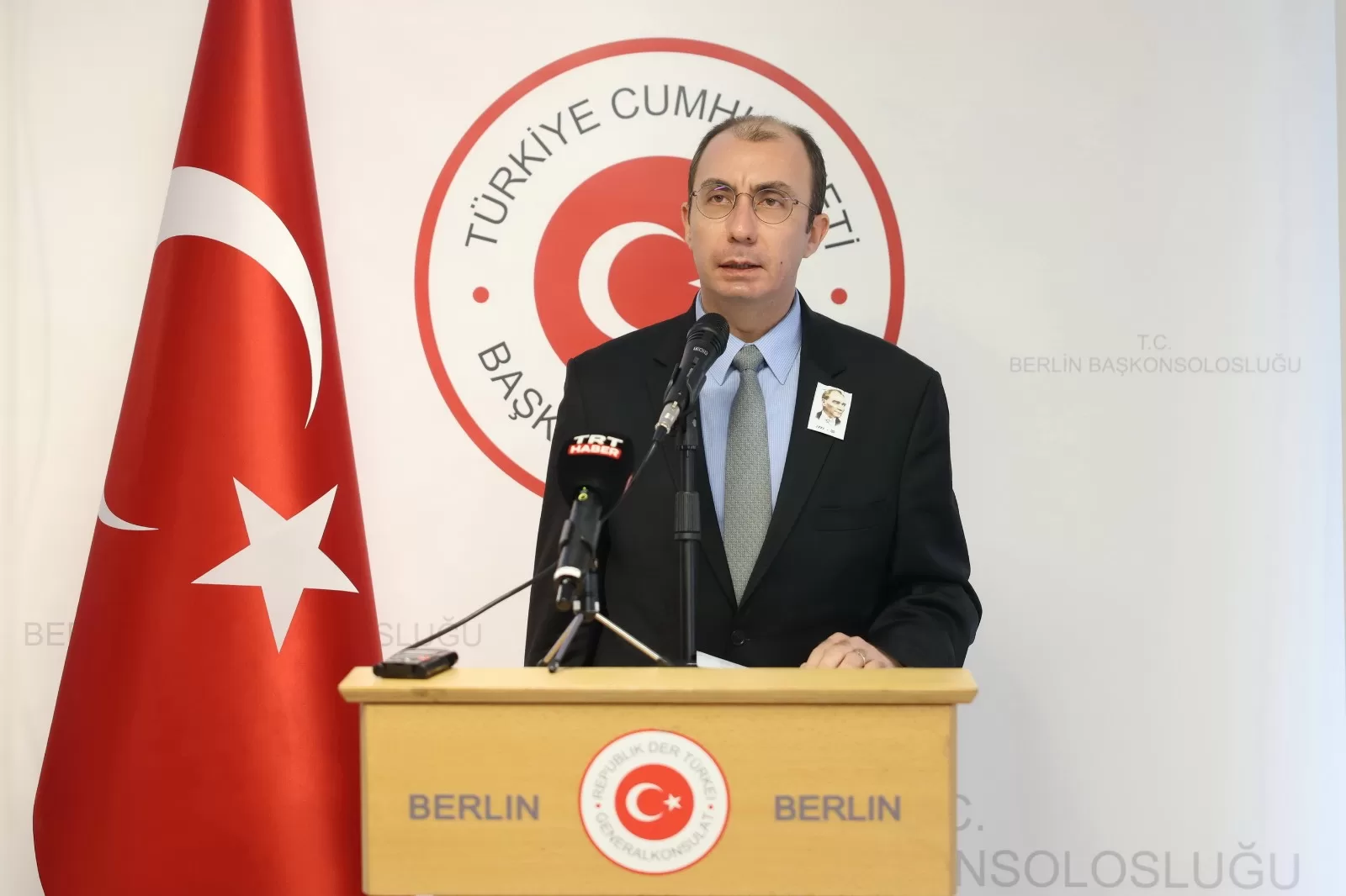 Berlin Başkonsolosluğu’nda ‘10 Kasım Atatürk’ü Anma Töreni