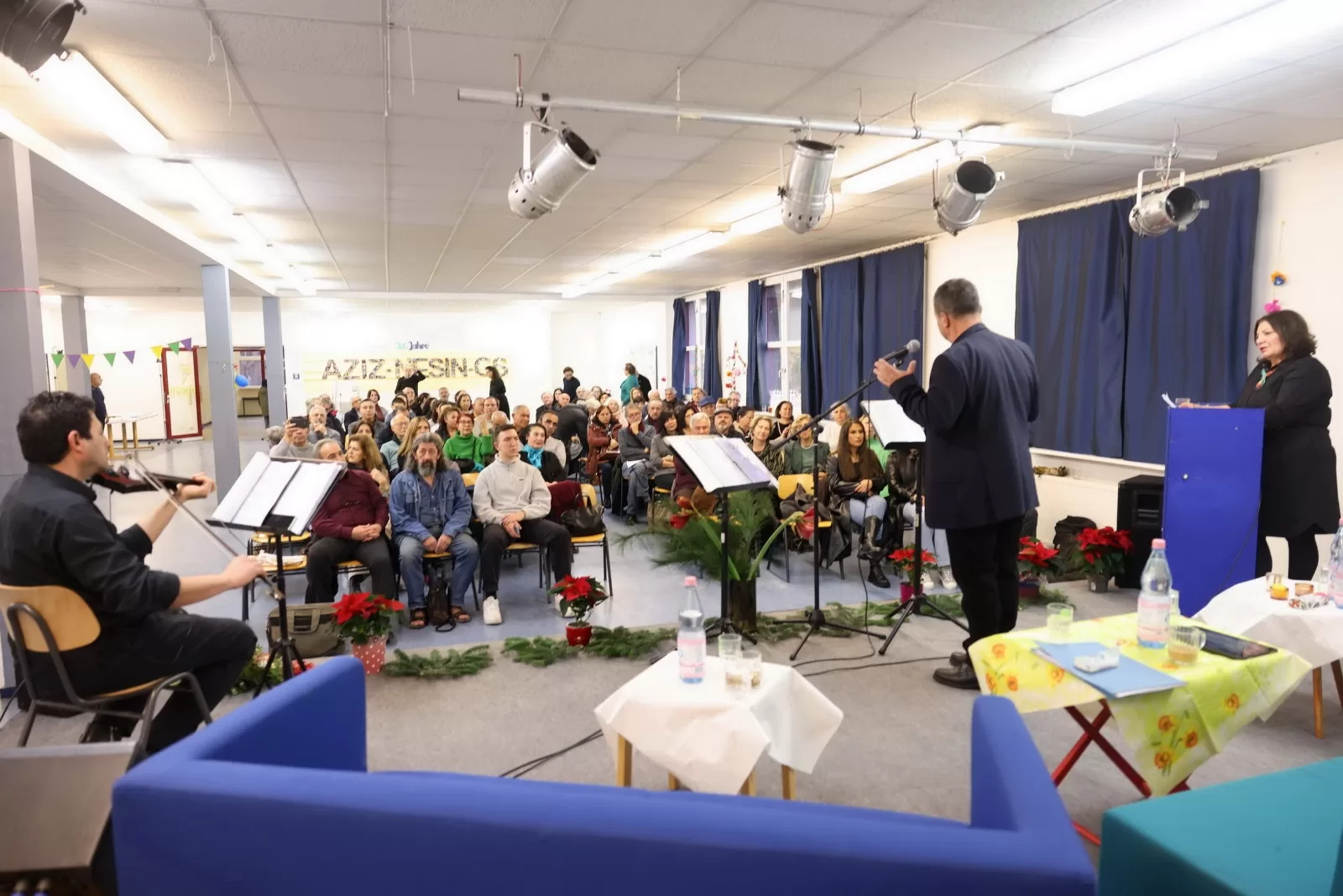 Berlinli Şairler Aziz Nesin İlkokulu’nda buluştu