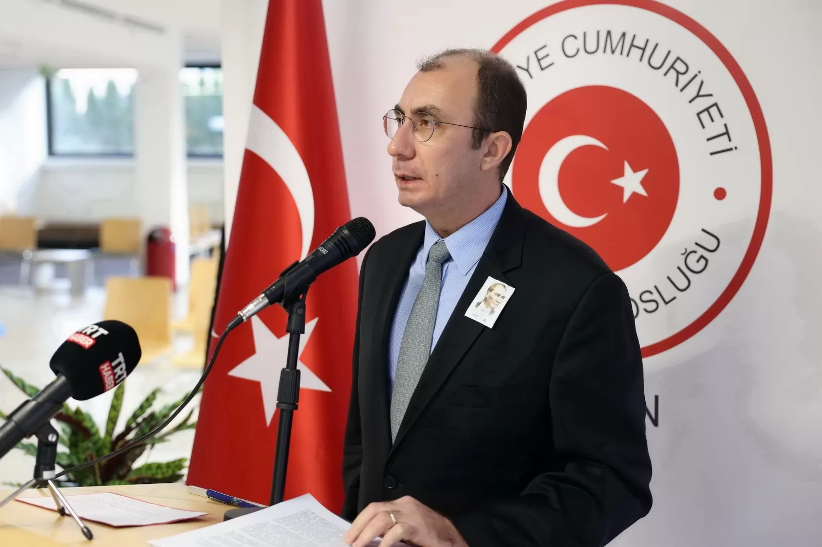 Berlin Başkonsolosluğu’nda ‘10 Kasım Atatürk’ü Anma Töreni