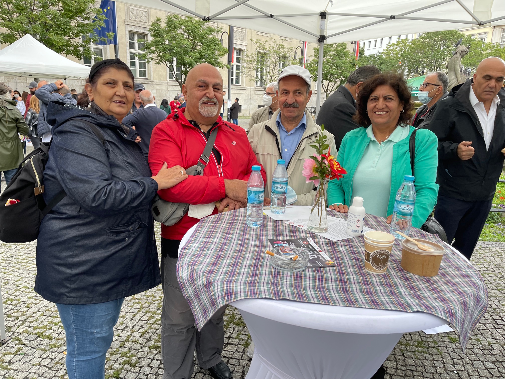 Berlin’de Sivaslı Canlar’dan Aşure