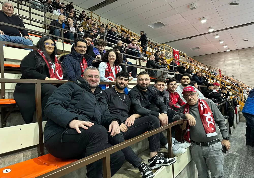 Nürnberg’de 100. Yıl Atatürk ve Cumhuriyet Kupası Schweinfurt Türkiyemspor’un