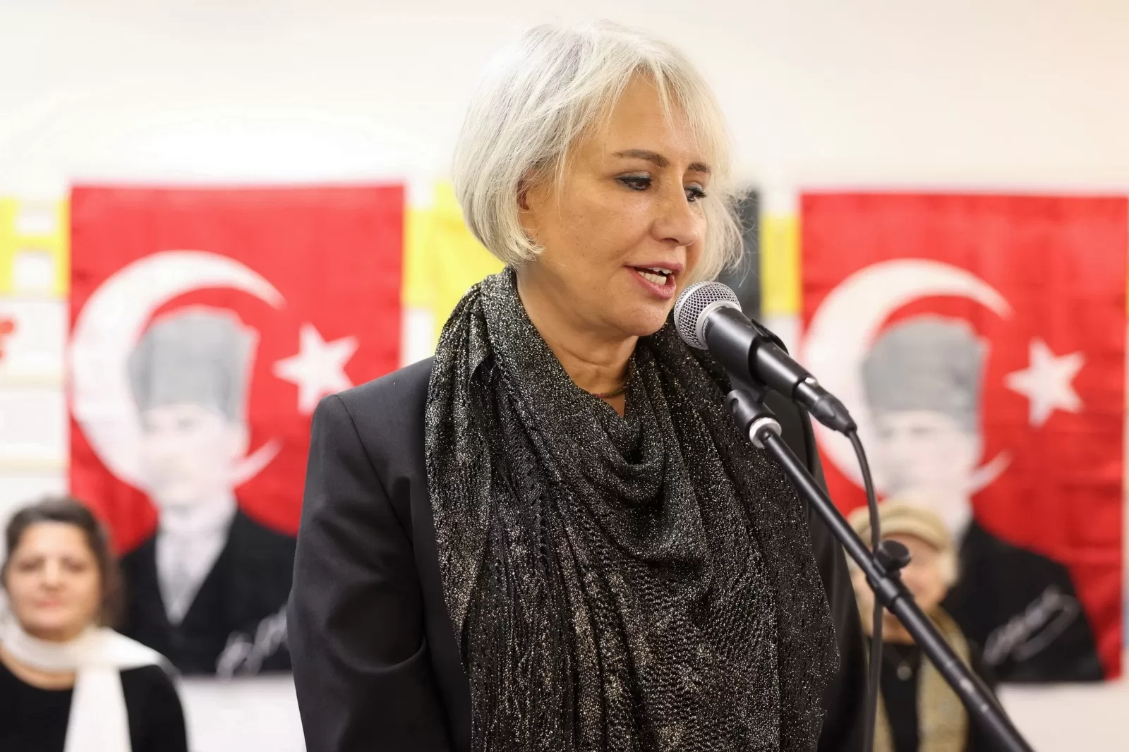 Berlinli Şairler Aziz Nesin İlkokulu’nda buluştu