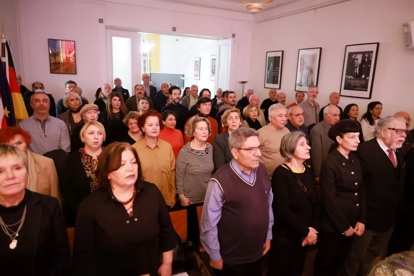 “Silah değil, kalem kullanan yürekli insanlar yok edilemez”
