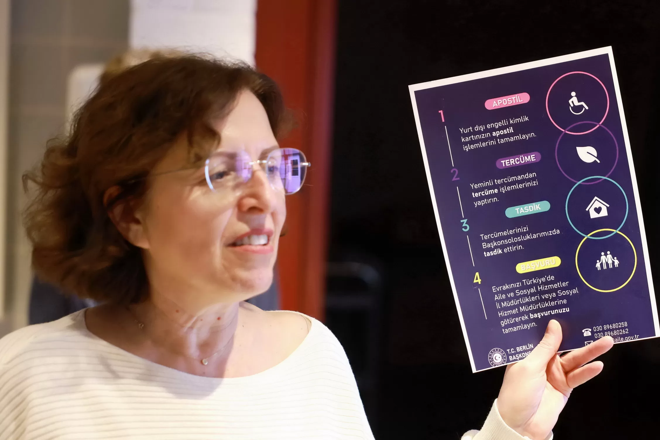 Büyükelçi Şen ve Başkonsolos Şanlı Mina Engelliler Derneği’ni ziyaret ettiler