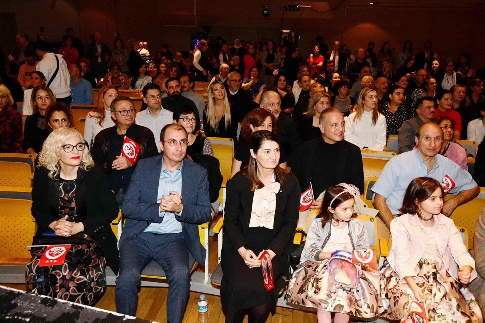 Eski Dostlar Korosu’ndan ‘Cumhuriyetin 100. Yılı’ konseri